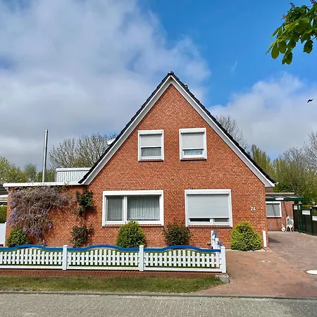 Emsstrom Apartment *